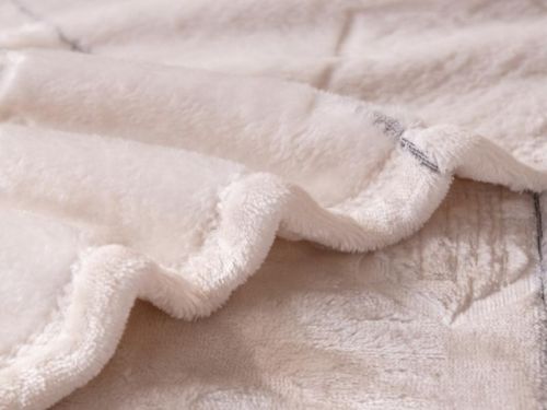 плед karven solid emboss v2/beige 200*220 из ткани Велсофт в категории  рисунок  фото 3