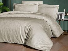   karven tracy wind  4    - 