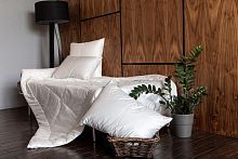 Верблюжье одеяло CAMEL WOOL GRASS теплое